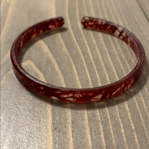 Colour by Amber Skinny bracelet. Red lace. - Picture 1 of 1